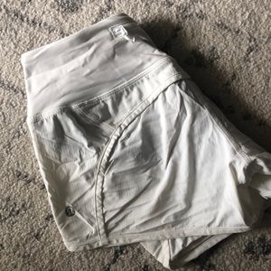 Lululemon speed up short 4in